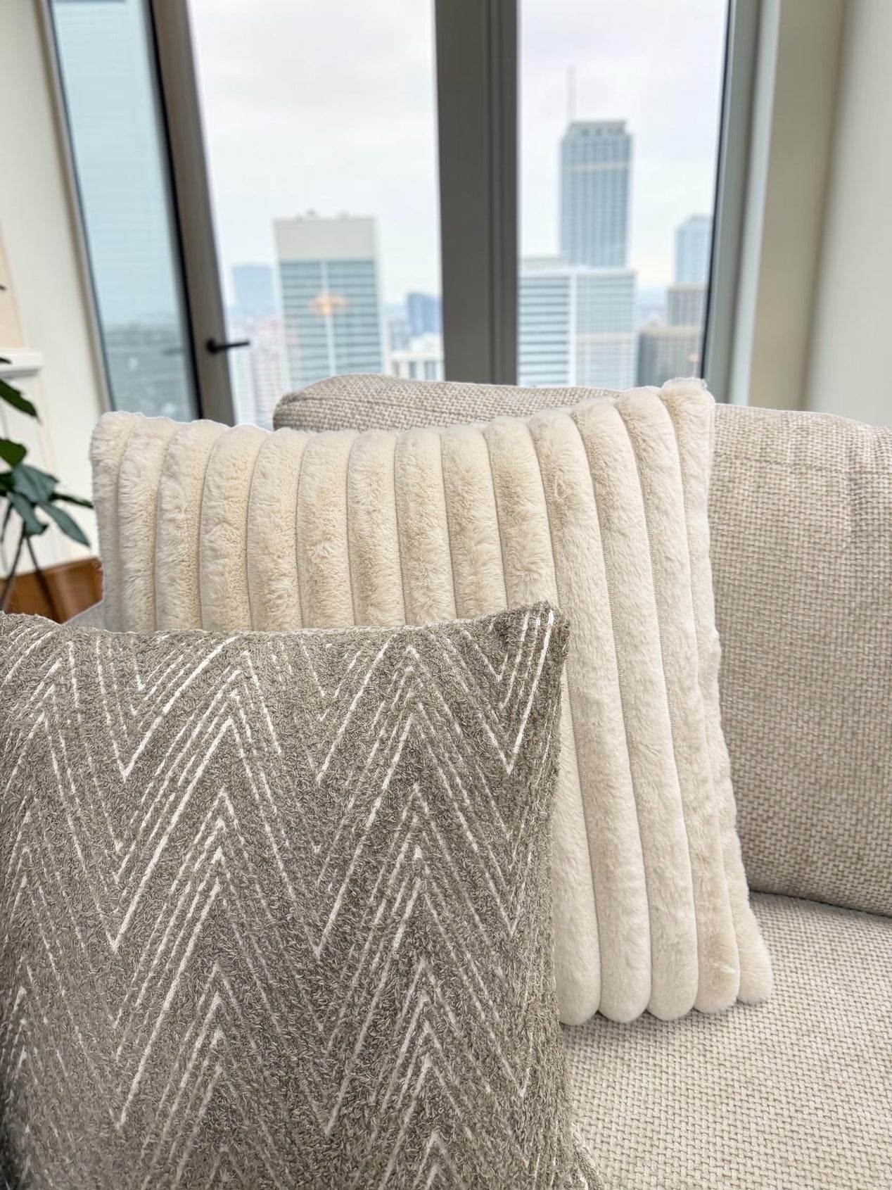 Henley Large U-Shape Sofa