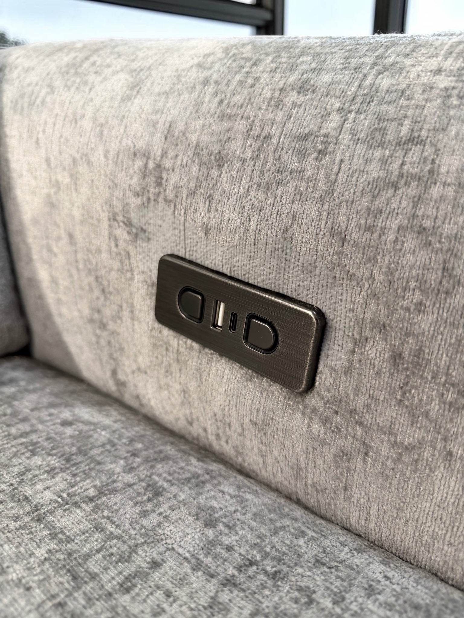 Soho Electric Reclining Tech Corner Group