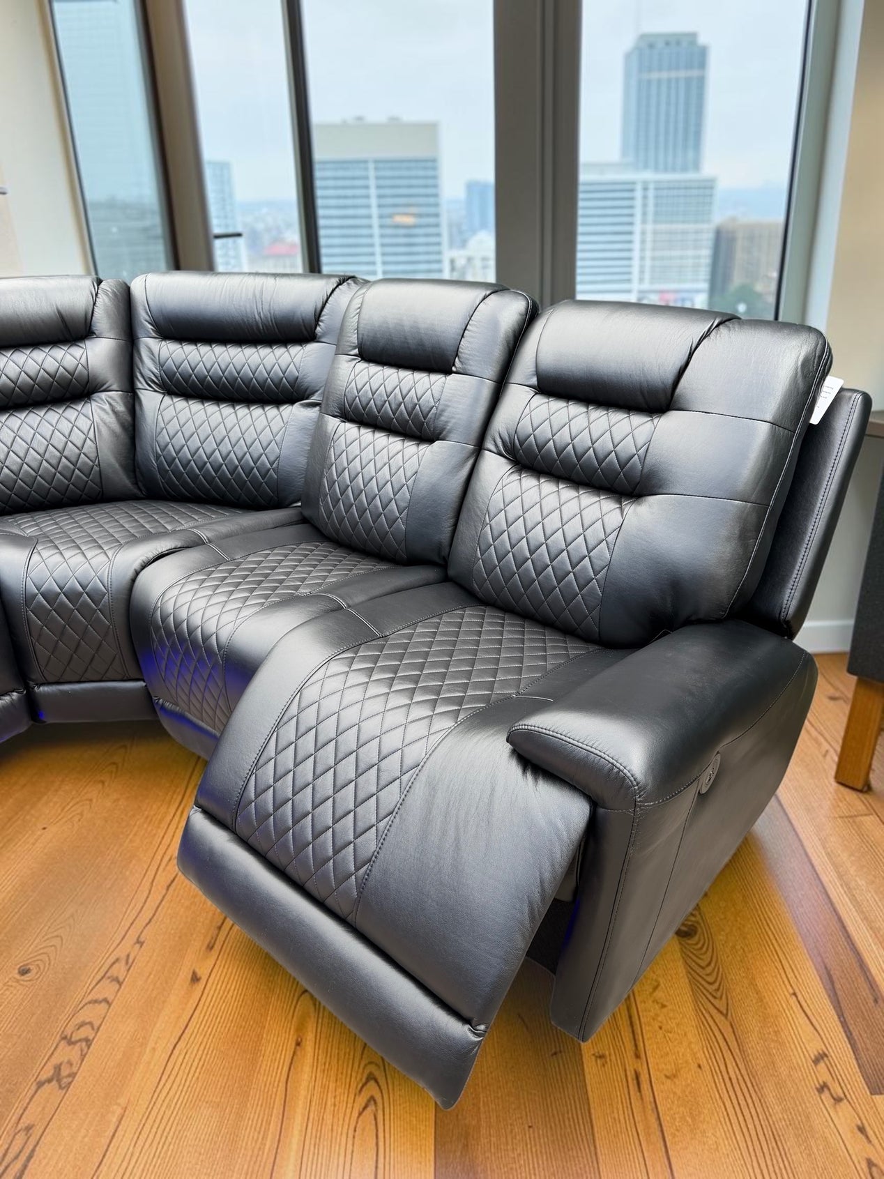 Oxford Electric Reclining Corner Sofa Black