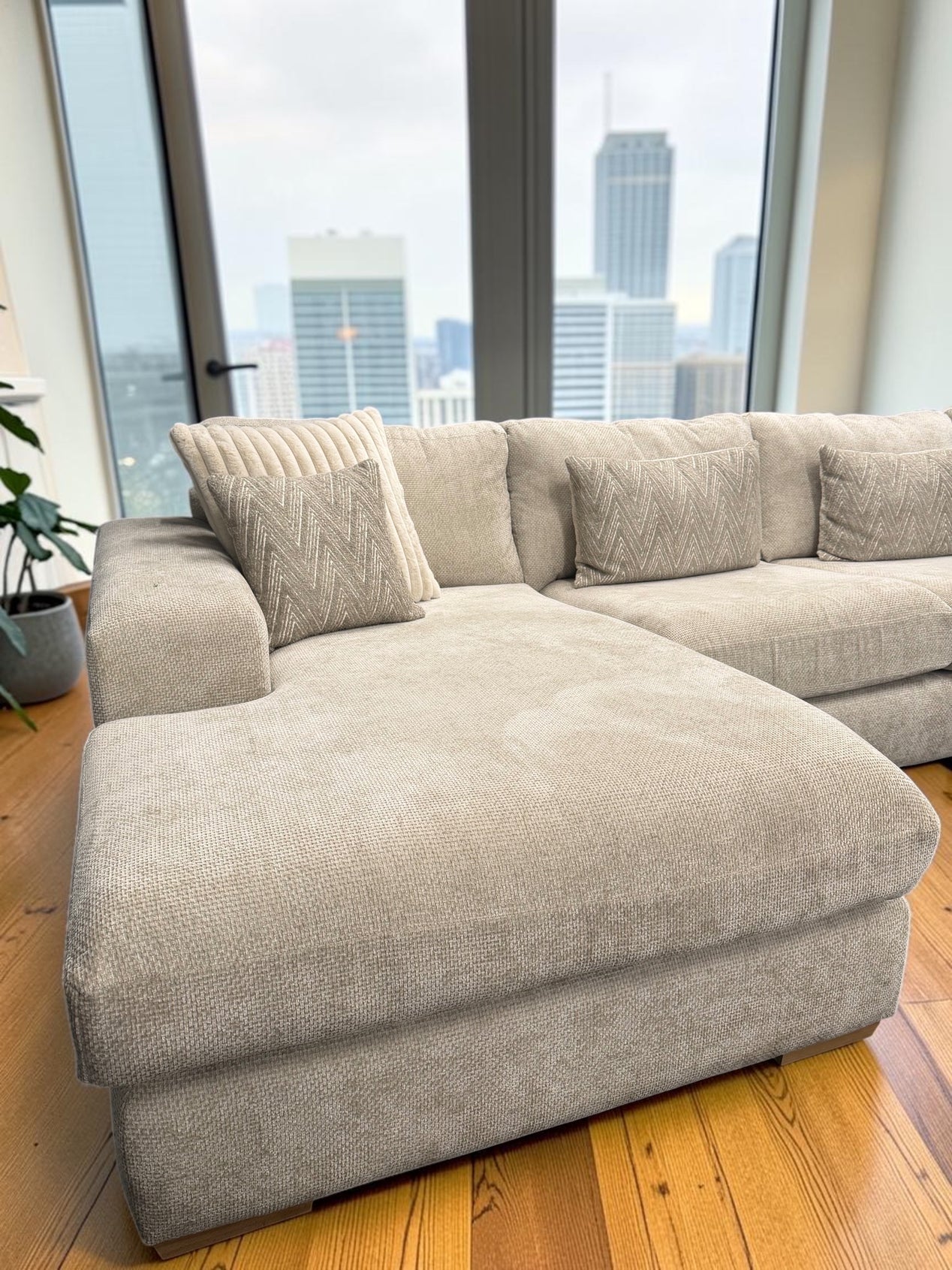 Henley Large U-Shape Sofa