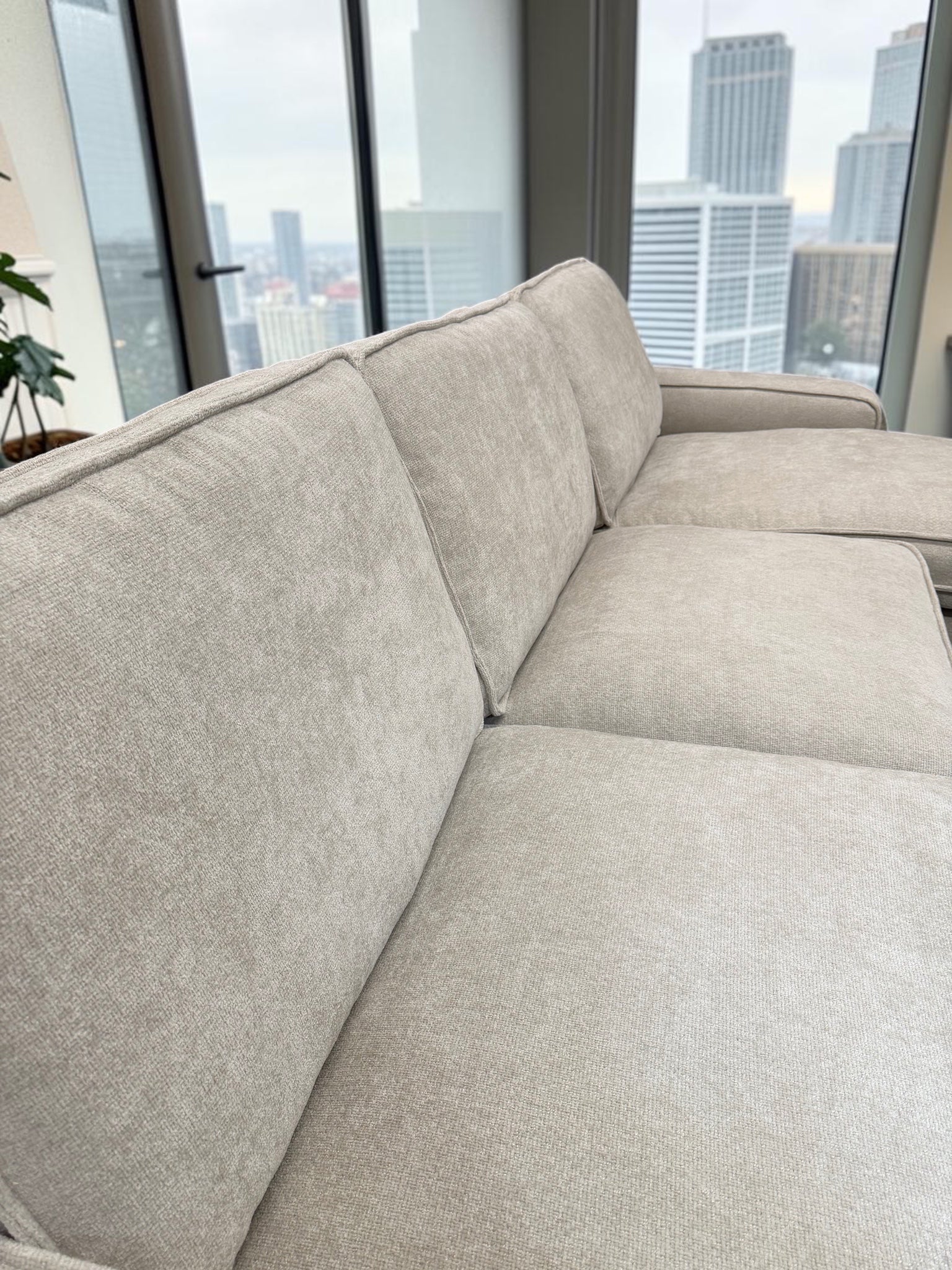 Ascot Left/Right Hand Electric Chaise Sofa